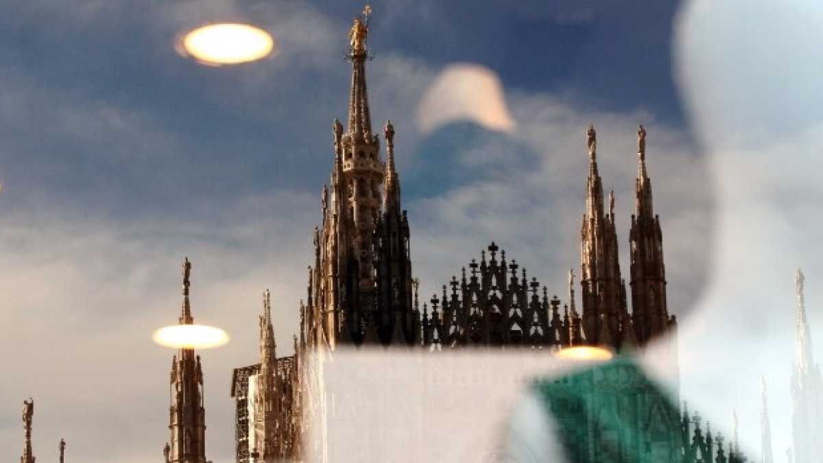Immagine di Non si vive di ricordi. Appunti per Milano