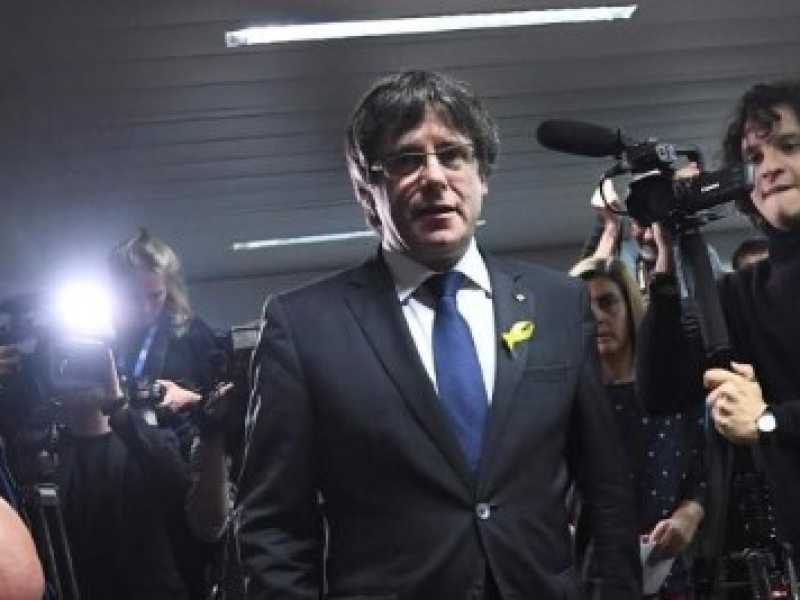 A volte ritornano: Puigdemont candidato alla presidenza in Catalogna