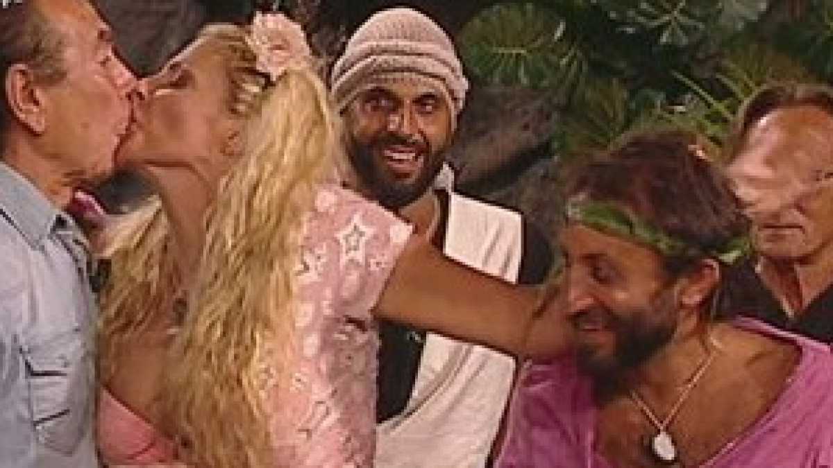 Immagine di L'Isola dei Famosi è un disastro. Alfonso Signorini lo sapeva