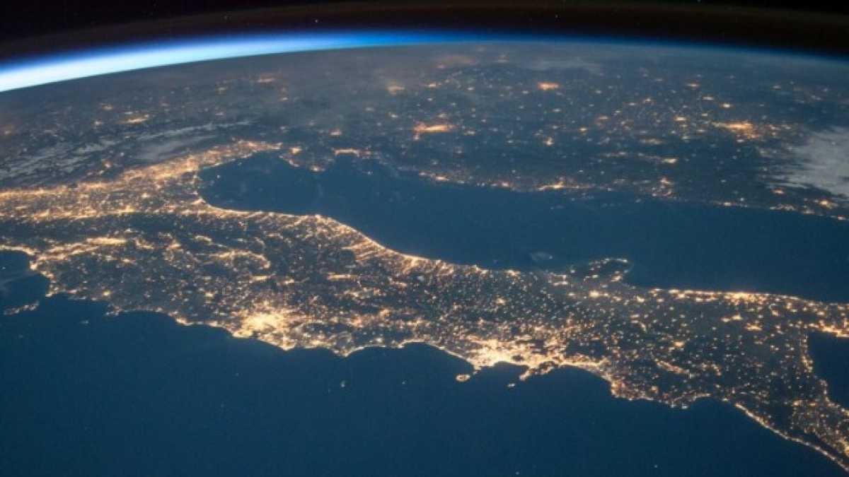 Immagine di Spread giù, ottimismo su. Perché all'estero si parla dell'Italia senza isterismo