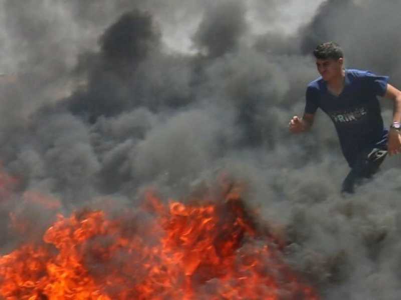 Tensioni a Gaza per l'apertura dell'ambasciata americana a Gerusalemme (foto LaPresse)