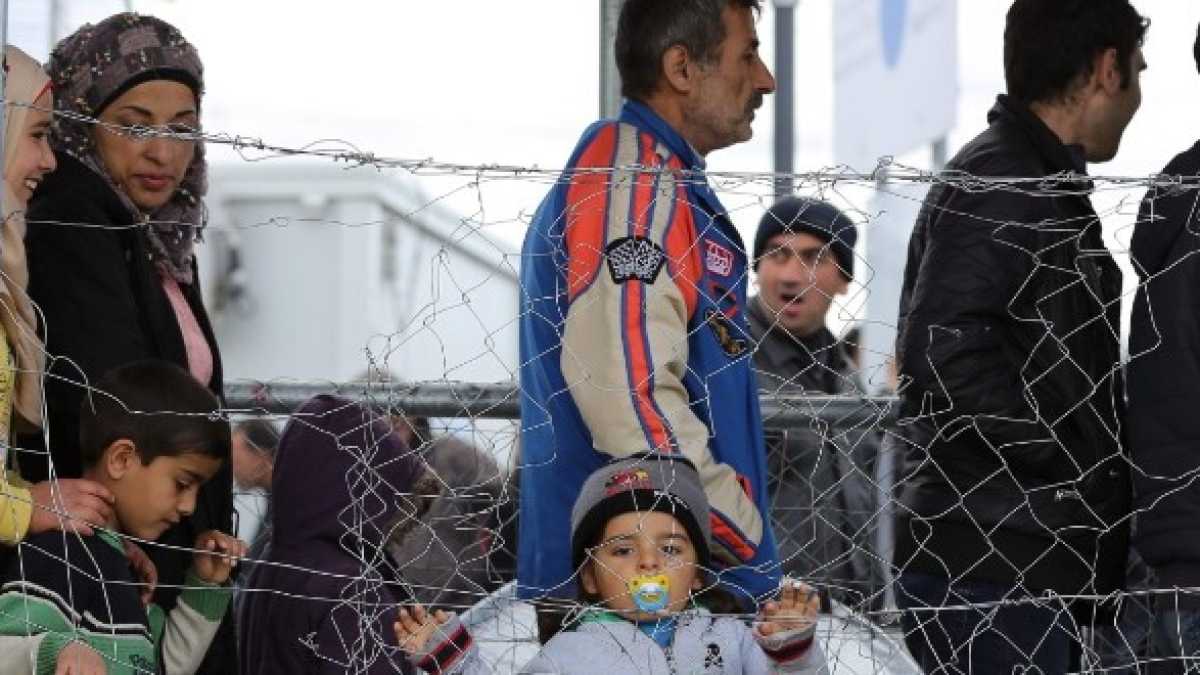 Immagine di Fico sconfessa Salvini sui migranti: "Se Orbán non vuole le quote dev'essere multato"