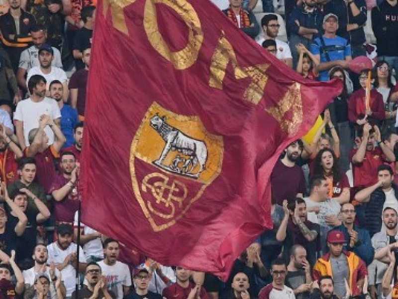 In città i tifosi giallorossi si dividono: lo stadio va fatto, anzi no