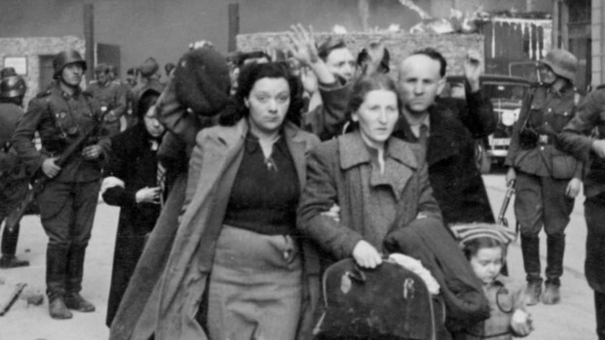 Immagine di Corrispondenze da Weimar