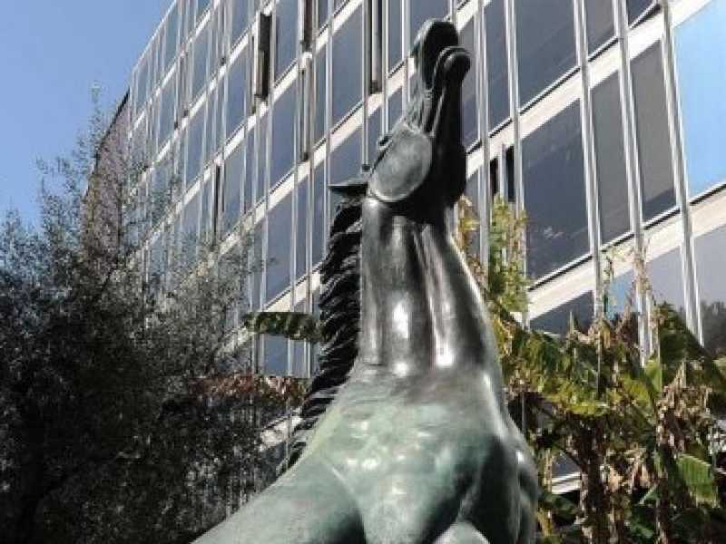 Il cavallo di Viale Mazzini (foto LaPresse)