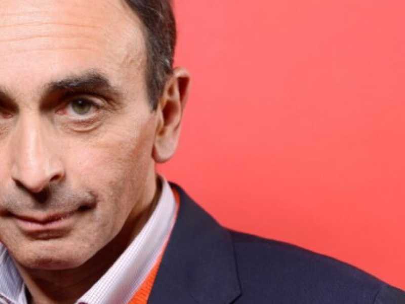 Foto tratta dalla pagina Facebook di Eric Zemmour