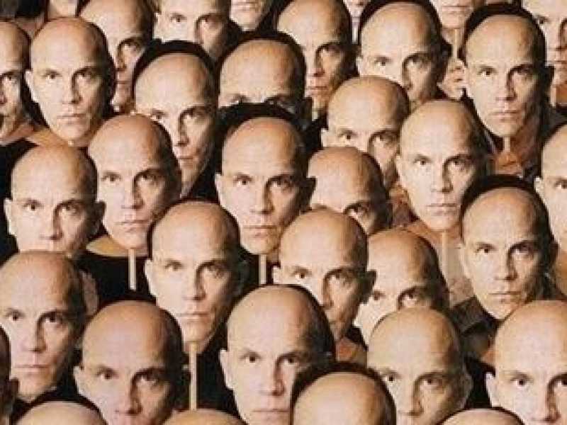 Il manifesto del film &ldquo;Essere John Malkovich" scritto da Charlie Kaufman e diretto da Spike Jonze