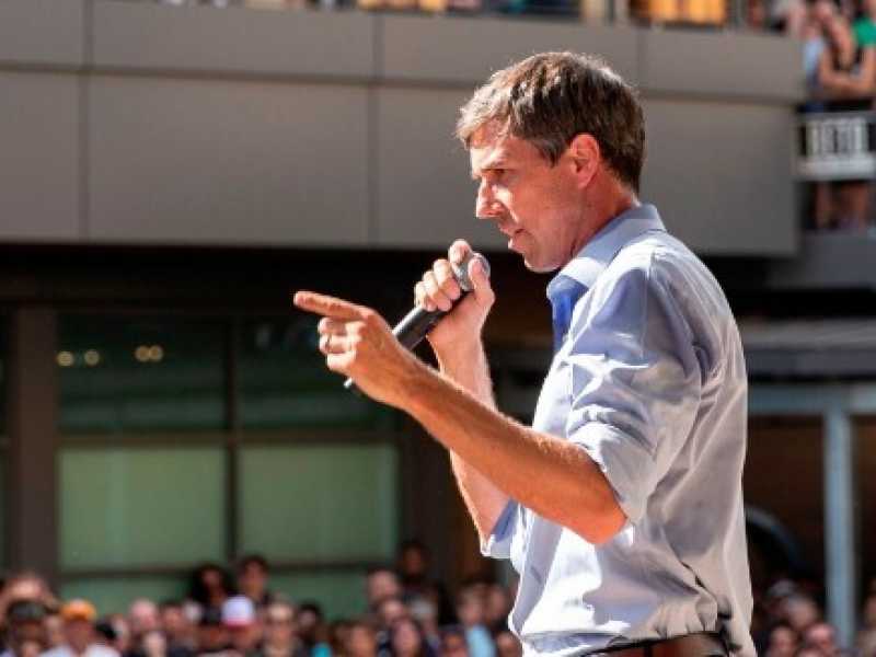 Un comizio di Beto O&rsquo;Rourke, il candidato democratico al seggio di senatore nella roccaforte repubblicana del Texas (FotoLaPresse)