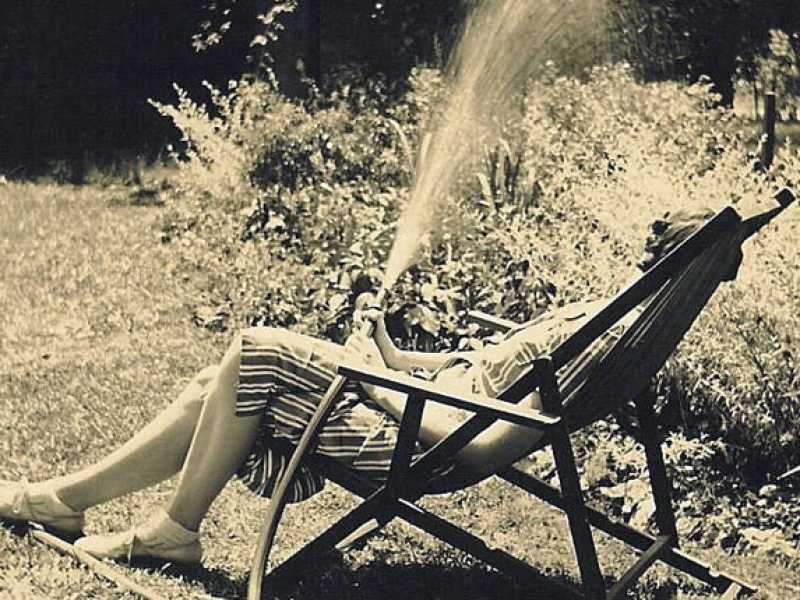 Eudora Welty nel suo giardino