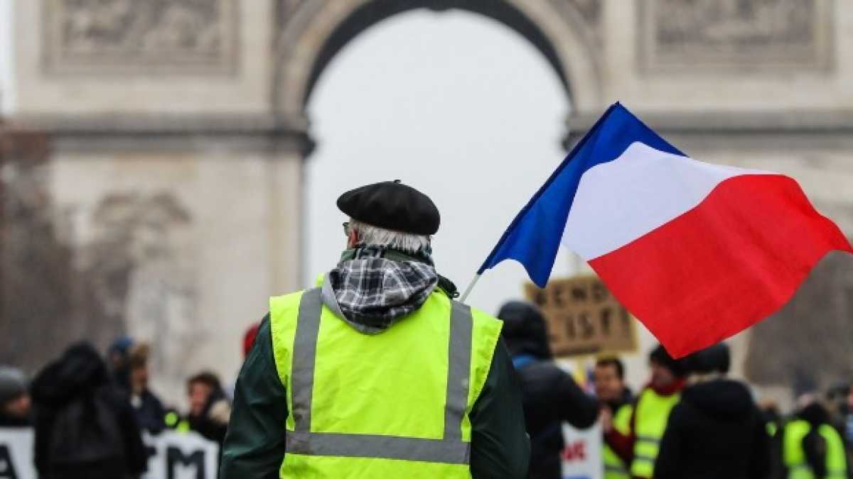 Immagine di I gilet gialli adesso vogliono il Ric (Referendum d'iniziativa civica)
