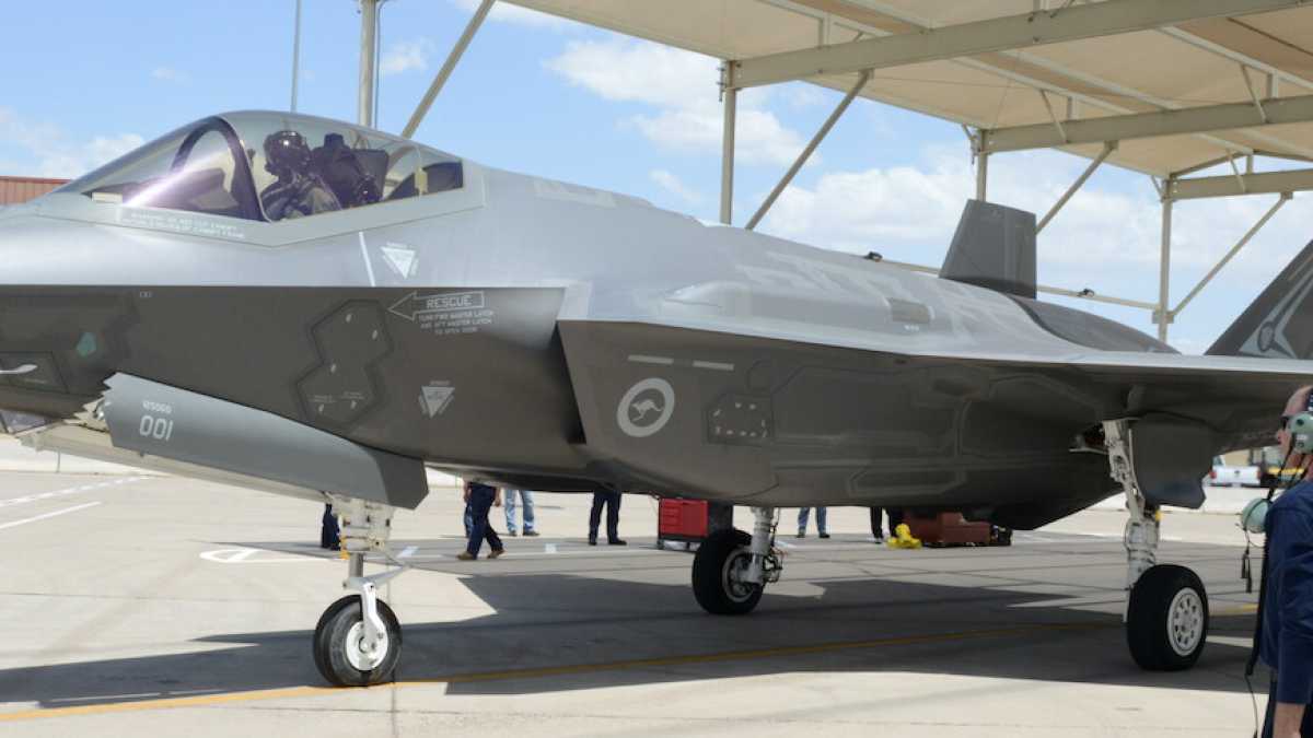 Immagine di Morte agli F-35, viva gli F-35