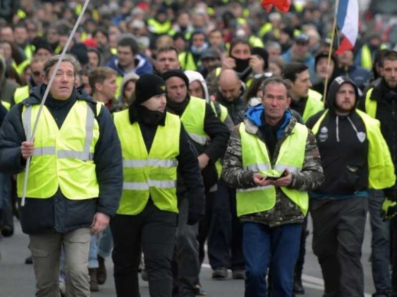 Chi sono Rouillé e Yonnet i leader autoproclamati dei gilet gialli che incontreranno Di Maio