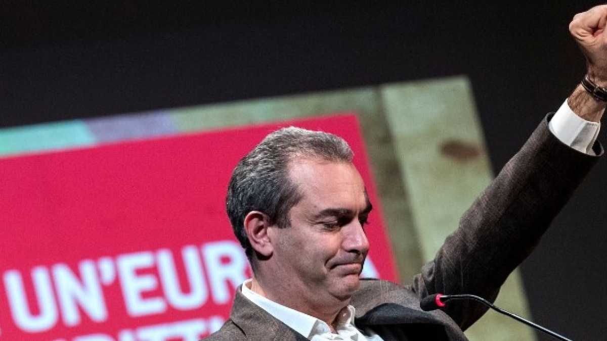Immagine di Tutti gli uomini di De Magistris a Roma. “Concorrenza al M5s”