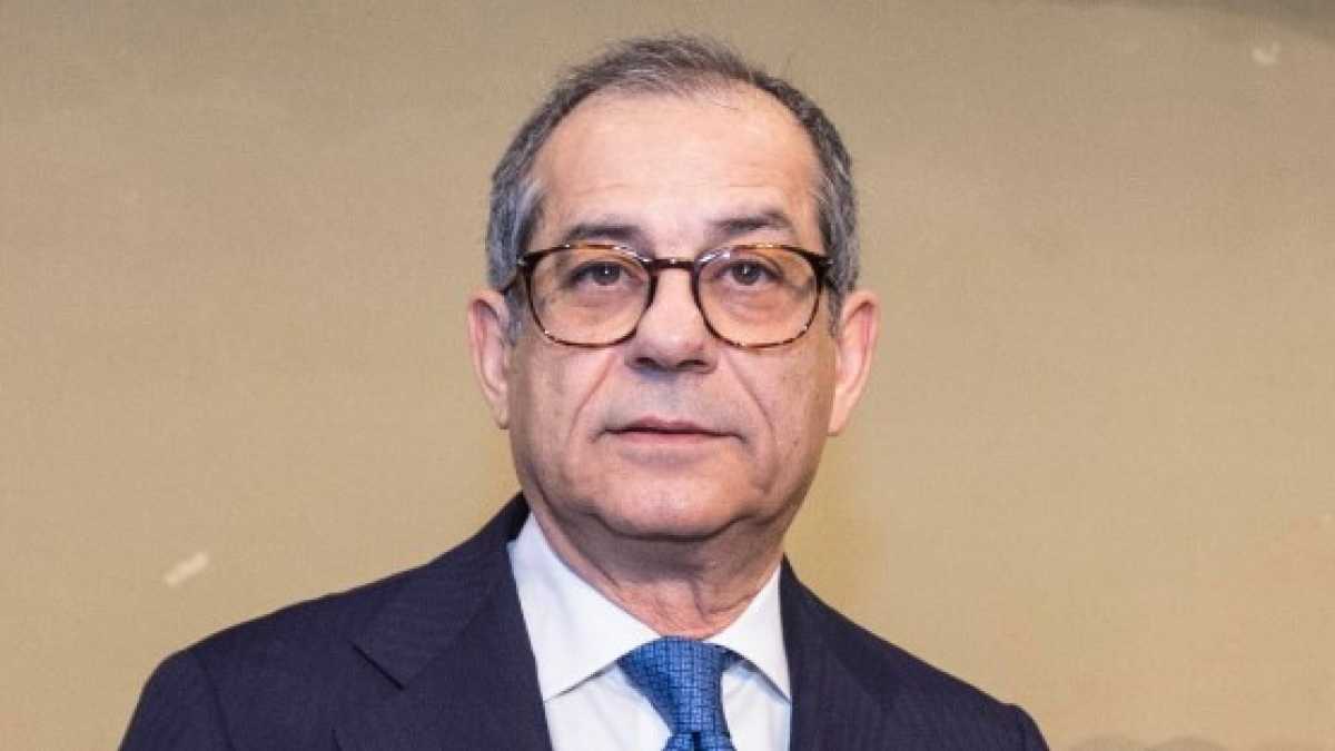 Immagine di Il governo vuole emettere Btp a 30 anni: lo spread sale a 268 punti base