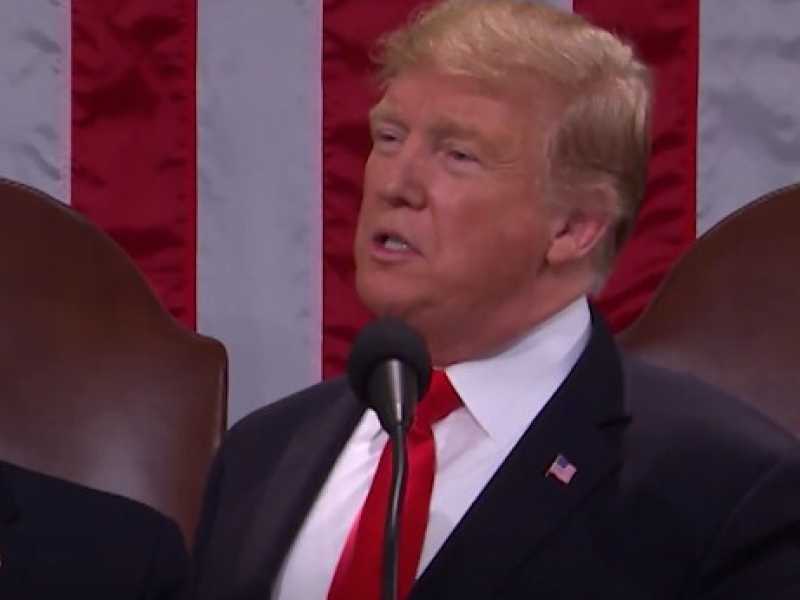 Così Trump tenta di strizzare l'occhio ai dems