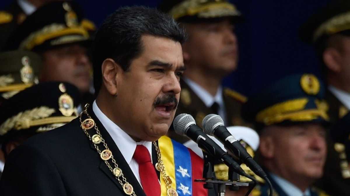 Immagine di Con la Russia, Maduro, Erdogan, con i gilet gialli. E’ il cambiamento, bellezza