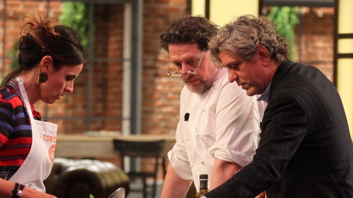 Immagine di I magnifici cinque rimasti in gara a MasterChef se le daranno di santa ragioneLe immagini della puntata