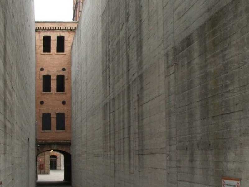 L'ingresso della Risiera di San Sabba a Trieste (foto tratta da Wikipedia)
