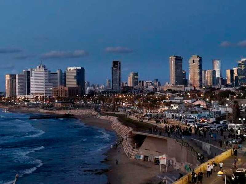 Tel Aviv, al centro di un attacco criminale nel libro di Kestin (FotoLaPresse)