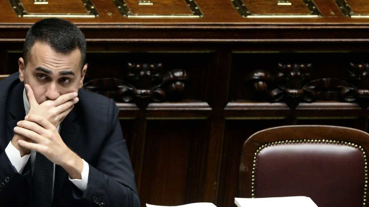 Immagine di Il coraggio dei ribelli è una truffa