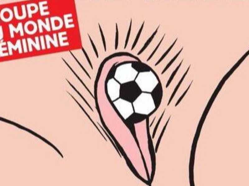 La vignetta di Charlie Hebdo sui mondiali di calcio femminili