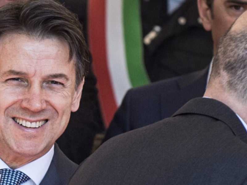 Giuseppe Conte e Nicola Zingaretti (foto LaPresse)