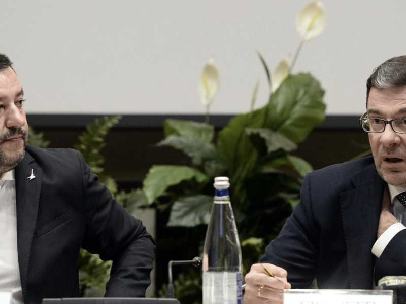 Matteo Salvini e Giancarlo Giorgetti (foto LaPresse)
