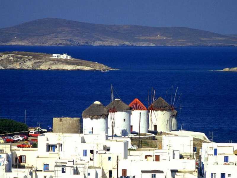 Mykonos (Foto LaPresse)