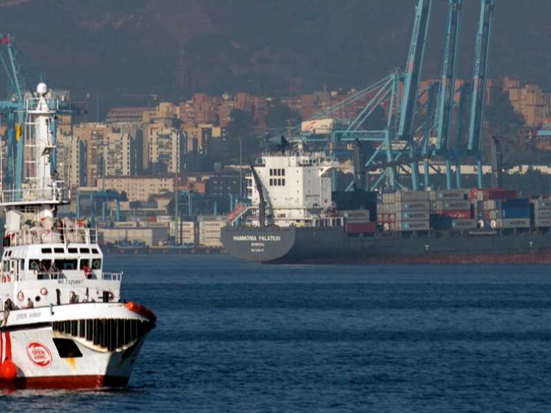La nave di Open Arms (foto LaPresse)