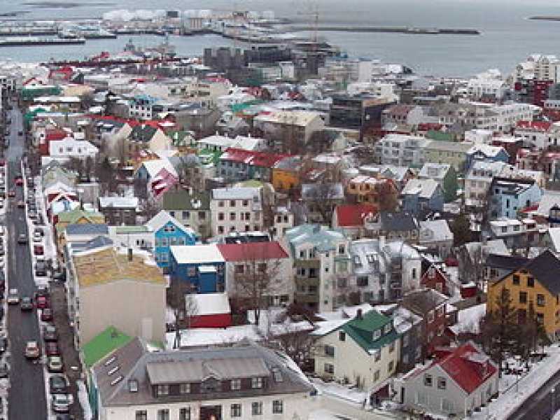 Reykjav&iacute;k (Wikimedia Commons)