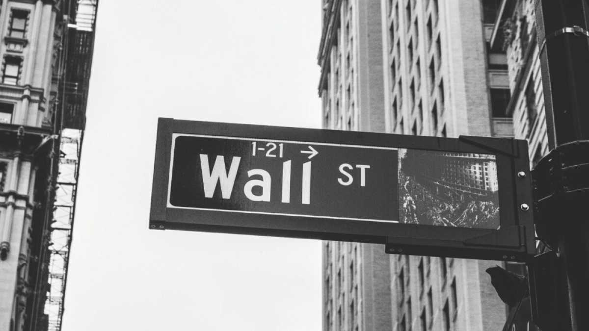 Immagine di Ipotesi dietro alla svolta pop dei big di Wall Street