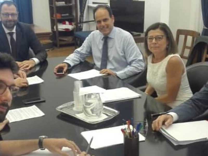L'incontro tra le delegazioni di Pd e M5s alla Camera