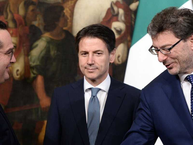 Giuramento dei sottosegretari e viceministri del governo Conte bis (foto LaPresse)