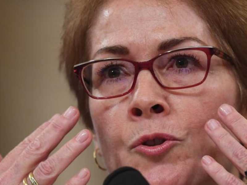 La testimonianza dell'ex ambasciatore degli Stati Uniti in Ucraina Marie Yovanovitch (foto LaPresse)