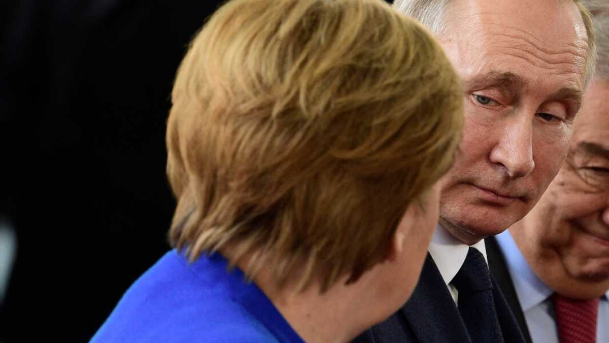 Immagine di La fretta di Putin di allontanarsi da Berlino e il fallimento sulla Libia