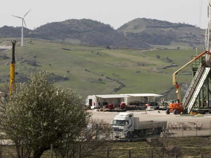 Il pozzo di estrazione Gorgoglione 2, che fa parte del progetto Tempa Rossa di Total, in Basilicata (foto LaPresse)