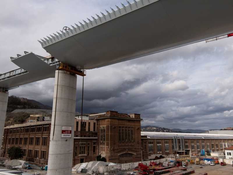 Il nuovo Ponte Morandi (foto LaPresse)