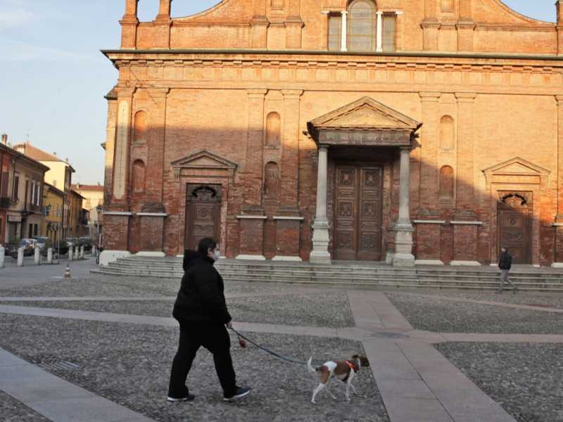 Una foto di Codogno deserta, venerd&igrave; mattina (LaPresse)
