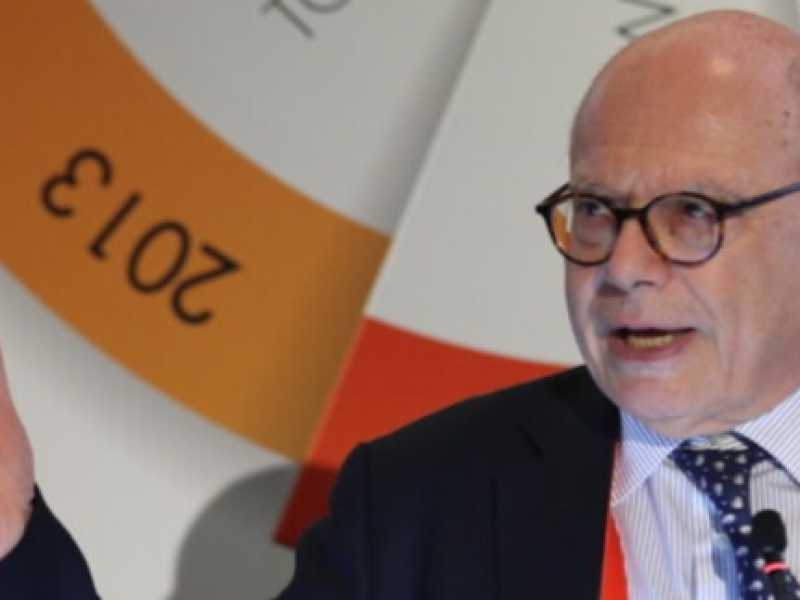 Il primario infettivologo dell'Ospedale Sacco di Milano, Massimo Galli
