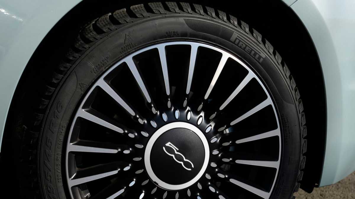 Immagine di Nell’auto nozze sì ma con austerity