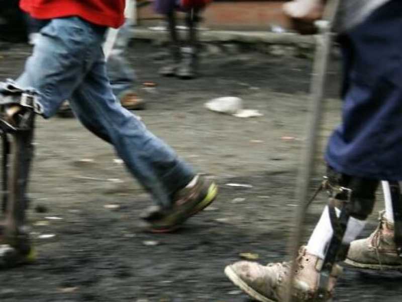 Goma, Congo 2008. In molti paesi con basso tasso di vaccinazione la poliomielite &egrave; ancora una malattia endemica. In Italia l&rsquo;ultimo caso nel 1982 (foto di Finbarr O&rsquo;Reilly, Reuters)