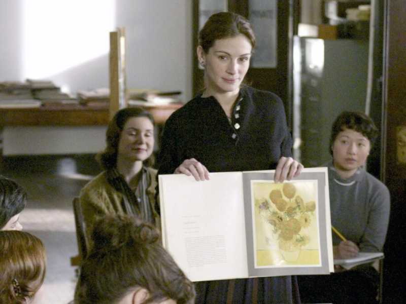 Una scena di Mona Lisa Smile, un film del 2003 diretto da Mike Newell