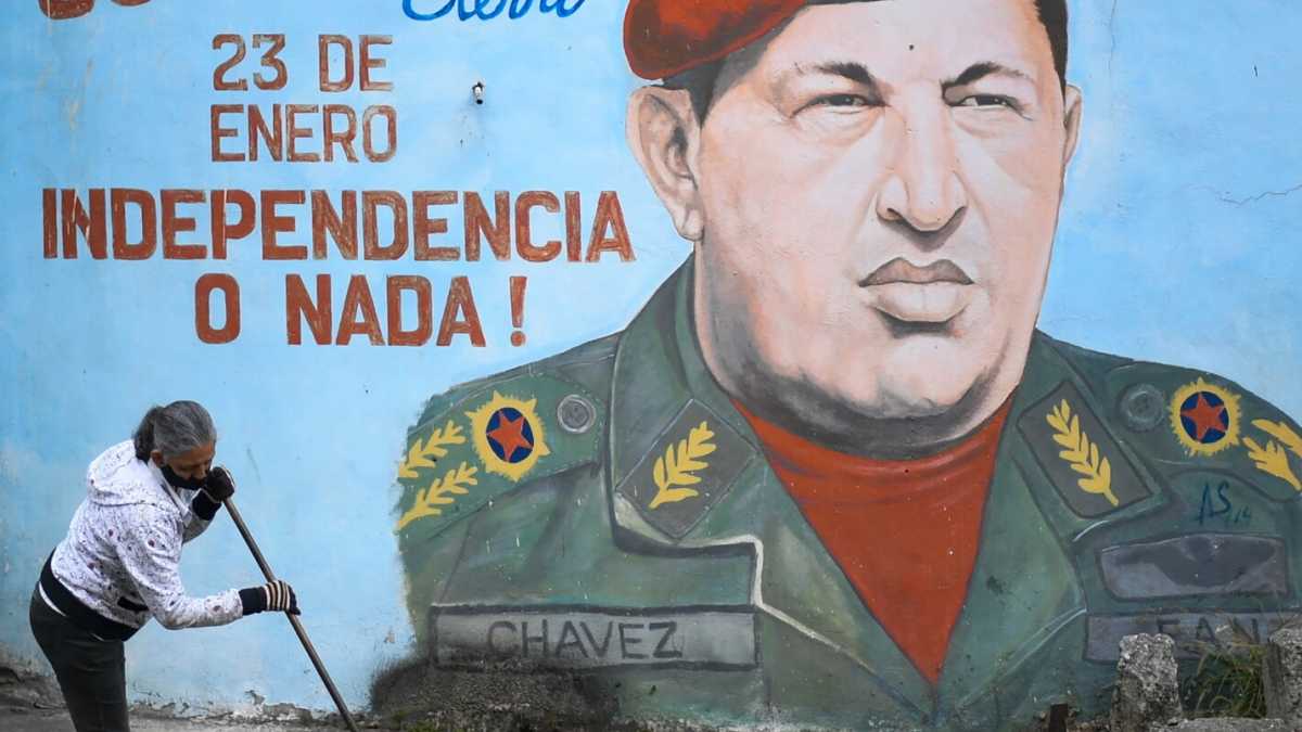 Immagine di Viaggio a Caracas alla scoperta della fascinazione grillina per Maduro