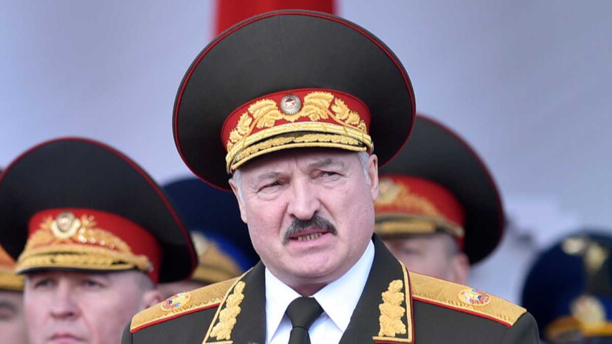 Immagine di Le pantofole contro Lukashenko