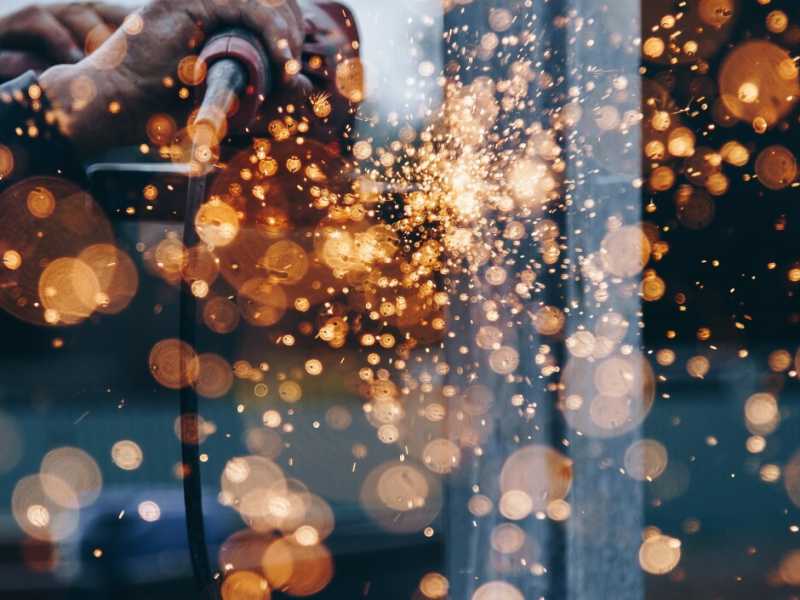 Foto di Christopher Burns via Unsplash