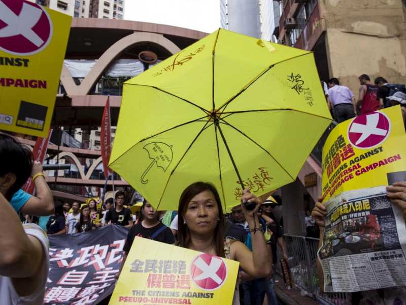 Le proteste per la democrazia a Hong Kong sono ricominciate in tono minore (foto LaPresse)