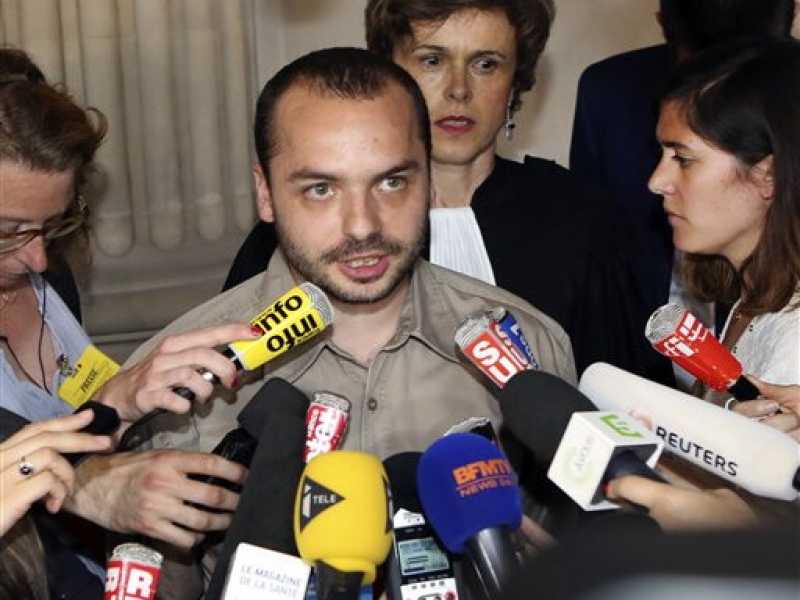 Francois Lambert, fratello del 39enne Vincent, tetraplegico (Foto Ap)