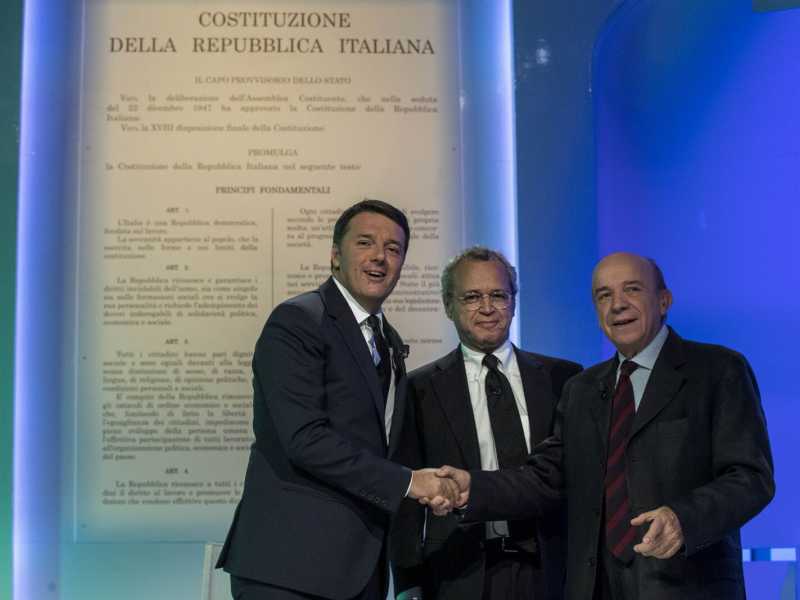 Matteo Renzi, Enrico Mentana e Gustavo Zagrebelsky (foto LaPresse)