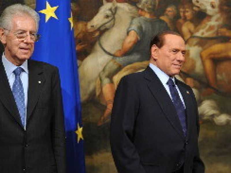In fondo a destra c'è Monti