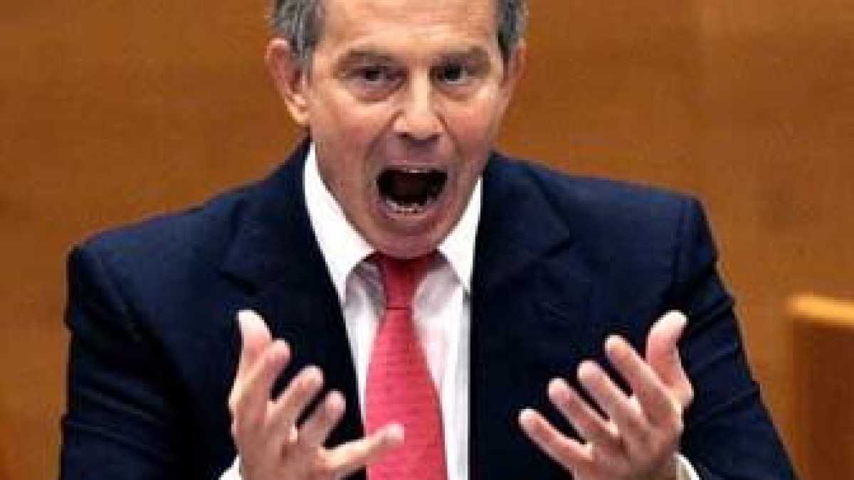 Immagine di Se vuoi vincere, devi avere i media dalla tua. La gran difesa di Tony Blair